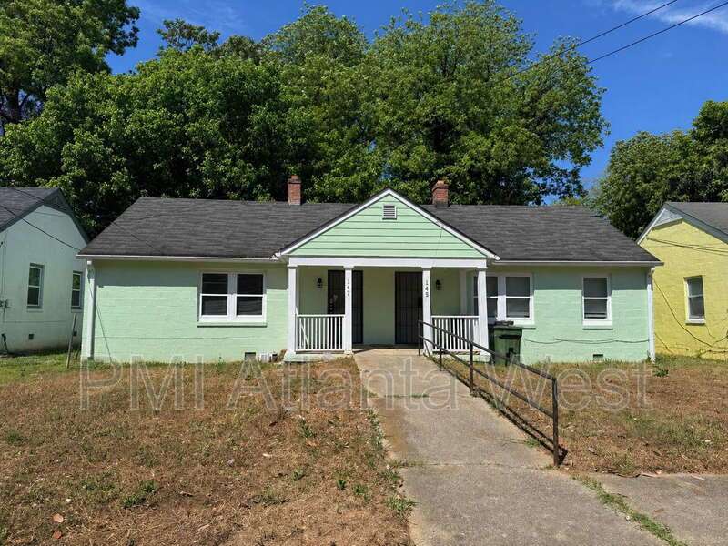 2 Bedroom Rental – 145 Lawton Street SW, Atlanta, GA, 30314